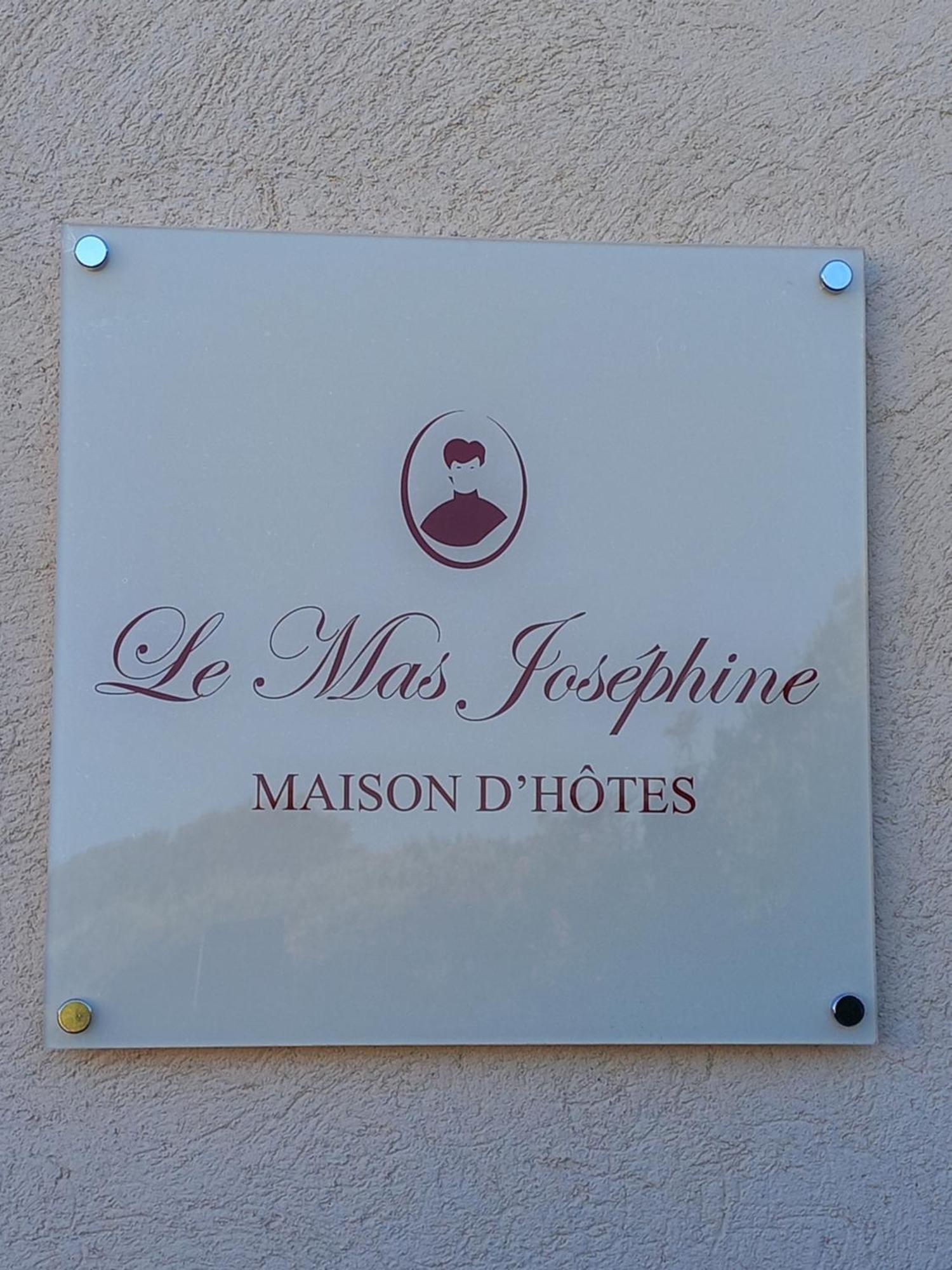 Le Mas Josephine Saint-Remy-de-Provence Exterior photo